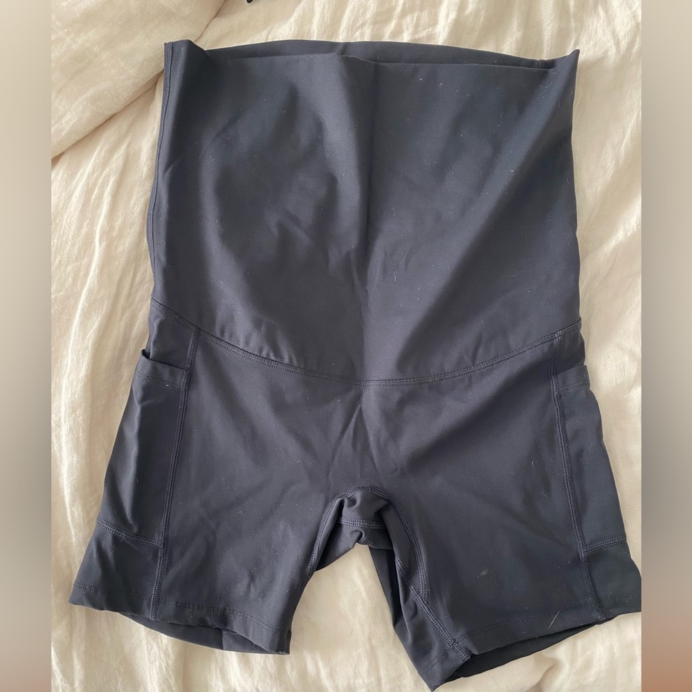 Black maternity biker shorts